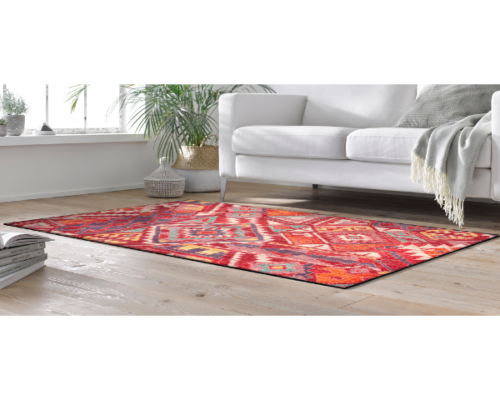 dywan-do-pokoju-czerwony-prezentacja-w-mieszkaniu