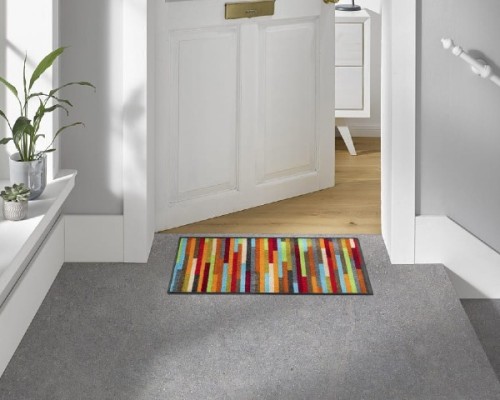wycieraczka-pod-drzwi-75-x-35-cm-Mikado-Stripes-aranzacja