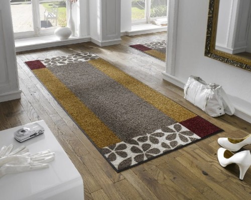 chodnik-do-przedpokoju-ozdobny-aranzacja-w-domu