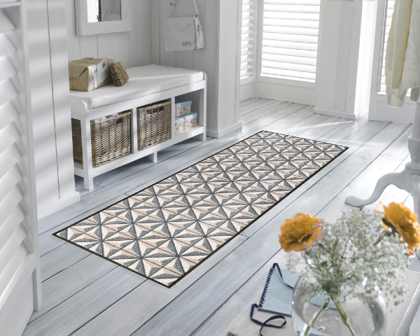 wycieraczka-pod-drzwi-tarasowe-ozdobna-aranzacja-w-domu