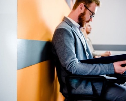 Odbojnica-ochronna-AcroMat---prezentacja-w-poczekalni