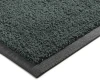 Wycieraczka-pod-drzwi-szara-115x240-cm-Monokolor-Smokey-Mount