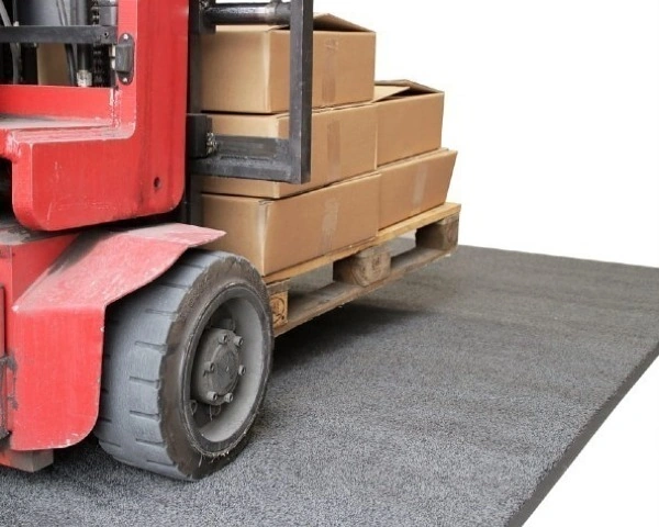 Mata-do-wozkow-widlowych-85-x-400-cm-Wheelmat