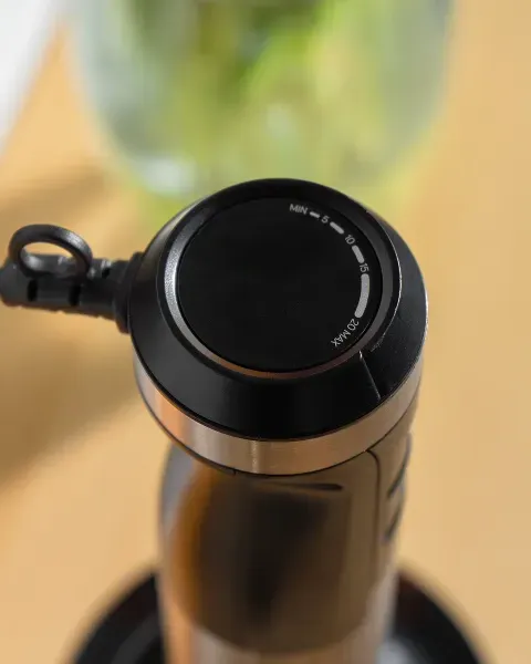 blender ręczny stalowy huslog - regulacja prędkości zbliżenie