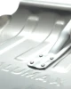 Zbliżenie na głęboką szuflę z grubego stopu aluminium odporną na odkształcenia i ułatwiającą odgarnianie dużej ilości śniegu.