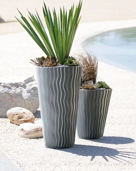 donice ozdobne prosperplast sandy slim prezentacja na zewnatrz