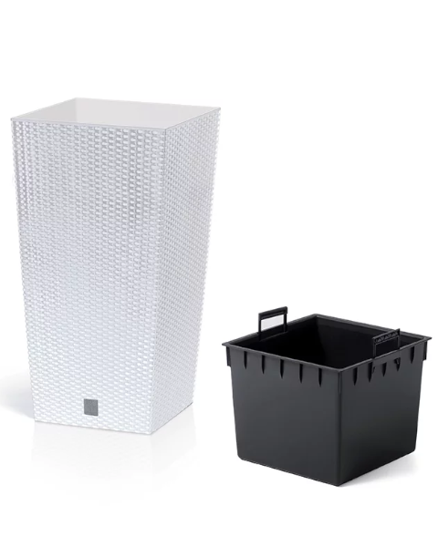 doniczka-wysoka-biala-prosperplast-rato-square-prezentacja-wkladu.webp