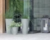prosperplast-tubus-slim-beton-effect-doniczka-szara-aranzacja-z-roslinami