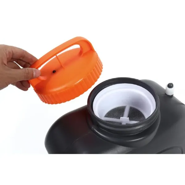 opryskiwacz-akumulatorowy-16l-kraft-dele-filtr