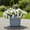 Szara-donica-Milly-40cm-na-tarasie-nowoczesna-doniczka-Prosperplast