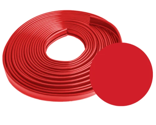 Czerwona okładzina poręczowa 35x8 mm z PVC, zwinięta w rolkę o długości 20 m wraz z próbką koloru.