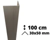 Narożnik aluminiowy o długości 150 cm i przekroju ramion 30x50 mm przeznaczony do ochrony ścian.
