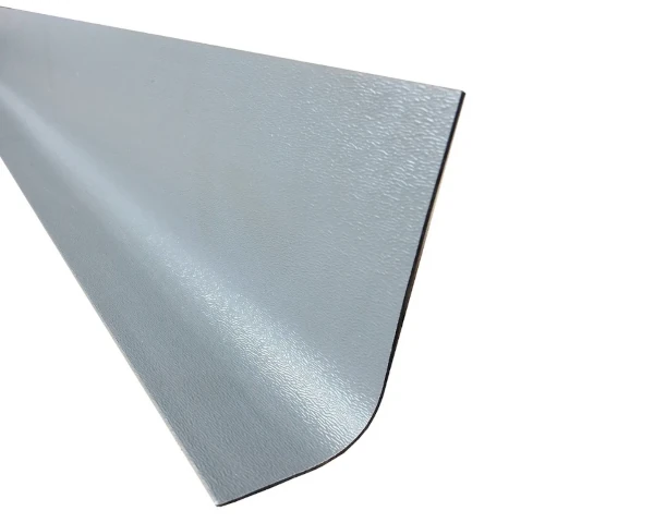 Listwa przypodłogowa z PVC 100x50 mm.