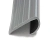 Narożnik ochronny na krawędź schodów wykonany z PVC, 40x35 mm.