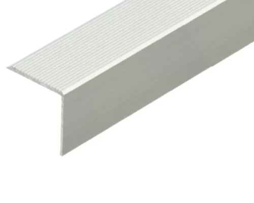 Aluminiowa nakładka na krawędź schodów 150 cm, 2x2 cm.
