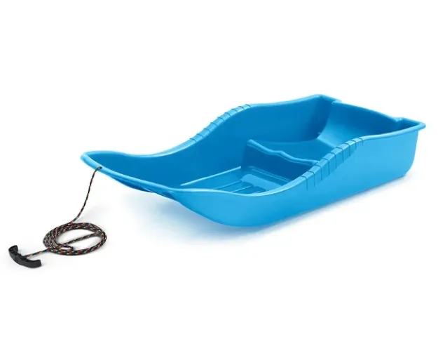 Głębokie sanki dla dzieci Prosperplast ISAN Snow o wymiarach 870 × 370 × 150 mm w kolorze niebieskim z linką do ciągnięcia.