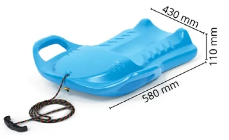 Wytrzymała plastikowa podkładka zjazdowa dla dzieci o masie 1136 g wyposażona w mocną linkę do ciągnięcia.