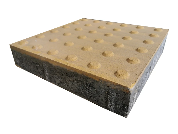 plytka-integracyjna-ostrzegawcza-zolta-peronowa-40x40.png