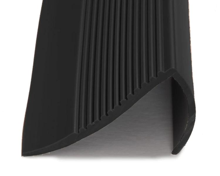 Narożnik kątownik schodowy PVC 63x35 mm.png