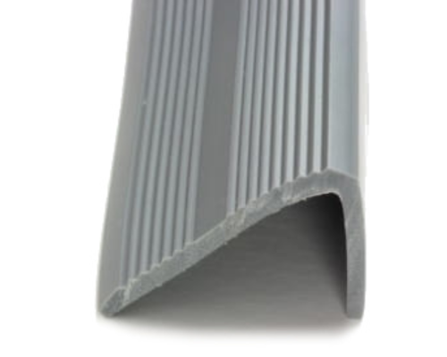 Narożnik kątownik schodowy PVC 36x20 mm.png