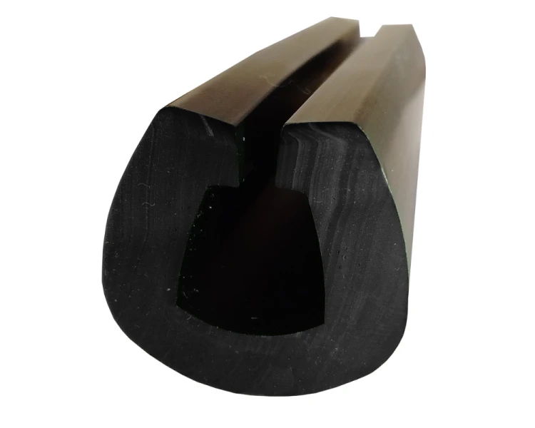 Profil odbojowy czarny 35 x 34 mm.png