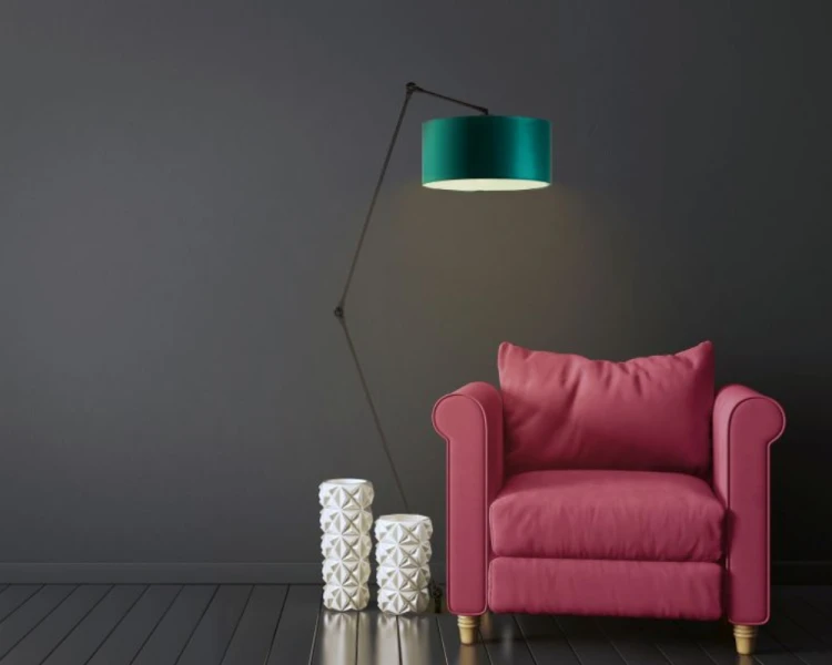 Lampa podłogowa z regulacją kąta padania światła BARI aranżacja1.png