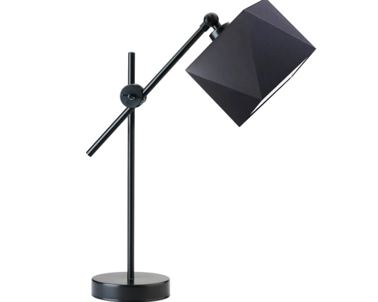 czarny_belo_lampa.png