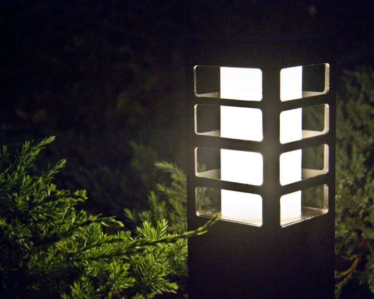 Lampa do ogrodu słupek 25cm IP54 srebrny RADO III 3 AL - 3