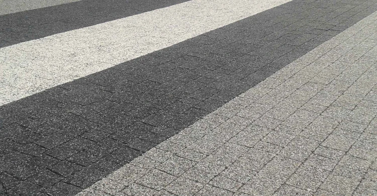 Kostka brukowa płukanka 8,9 m² gr. 6 cm granit mały