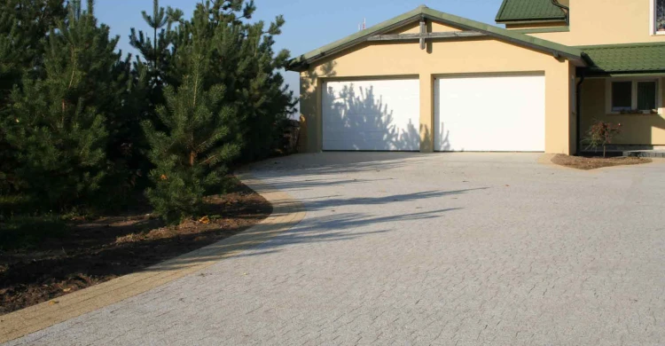 Kostka brukowa płukanka 8,9 m² gr. 6 cm granit mały