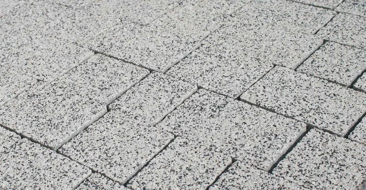Kostka brukowa płukanka 10,8 m² gr. 6 cm granit duży