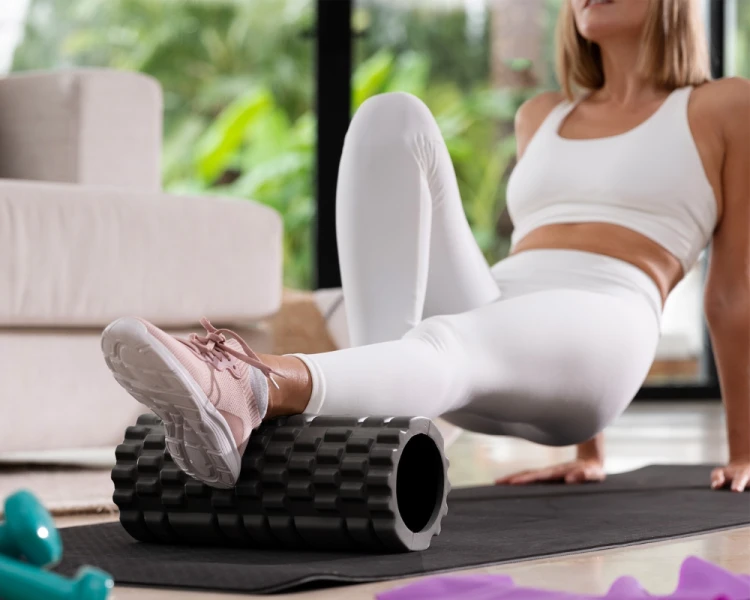 Wałek do masażu ćwiczeń roller 14x33cm czarny Rebel RBA-3050-BK