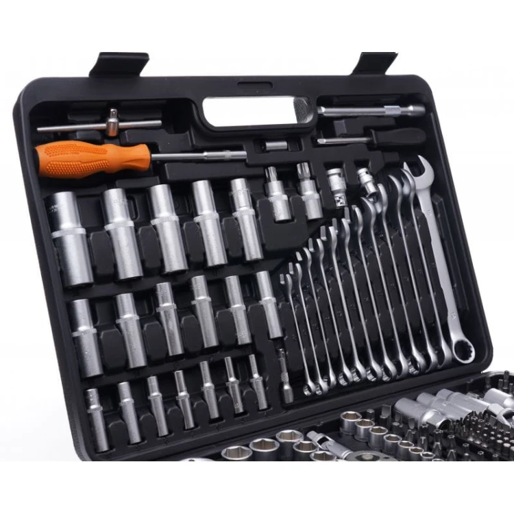 Zestaw narzędzi 219 elementów w walizce KD10470