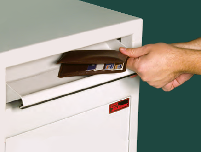 Sejf depozytowy kasjerski z wrzutnią uchylną 60x46x46 cm IC-4H