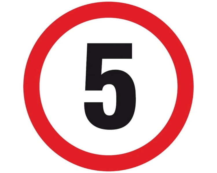 Znak na drogach wewnętrznych Ograniczenie prędkości do 5 kmh.png