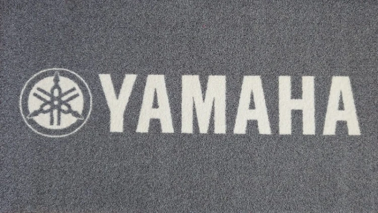 Logomata firmy yamaha Jet-Print, wytrzymała wycieraczka wystawowa na gumie nbr dla branży motoryzacyjnej