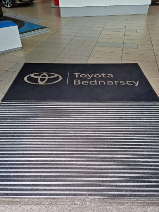 wycieraczka-logo-toyota-bednarscy.jpg