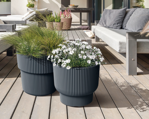 Doniczka Milly Pods aranzacja na tarasie