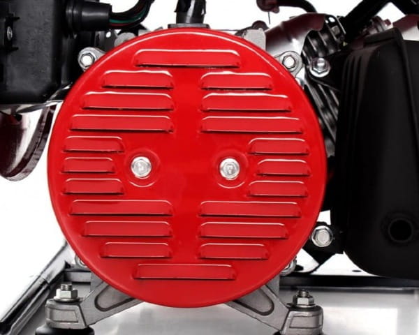 Agregat 1500W jednofazowy 12230V szczegol