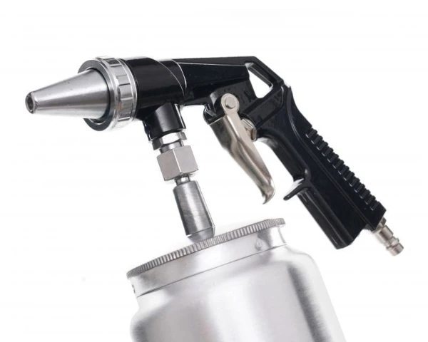 Pistolet do piaskowania 750 ml pneumatyczny Kraft&Dele