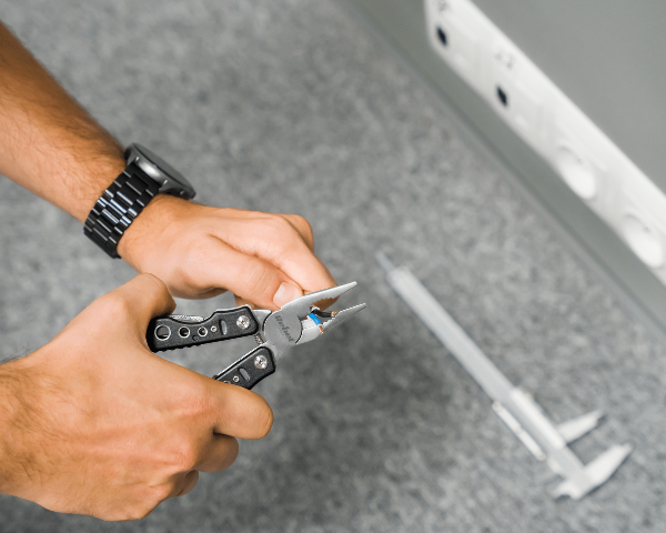 Multitool urządzenie wielofunkcyjne Rebel Tools RB-1117