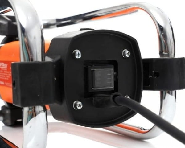 Wibrator do betonu z bulawa 6 m 2500W KD10844+KD10845