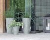doniczka okragla antracyt 12 l Tubus beton effect-aranzacja-na-tarasie