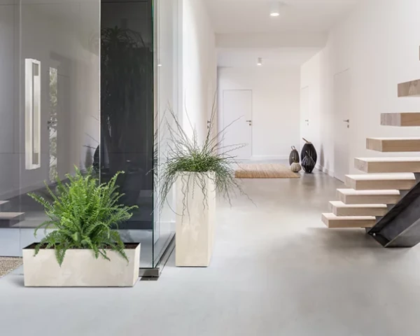 donica z wkladem antracyt beton effect 77 cm prosperplast urbi case prezentacja w domu