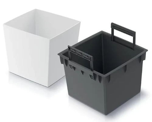 doniczka-kwadratowa-biala-24-cm-prosperplast-urbi-square-low-prezentacja-wkladu