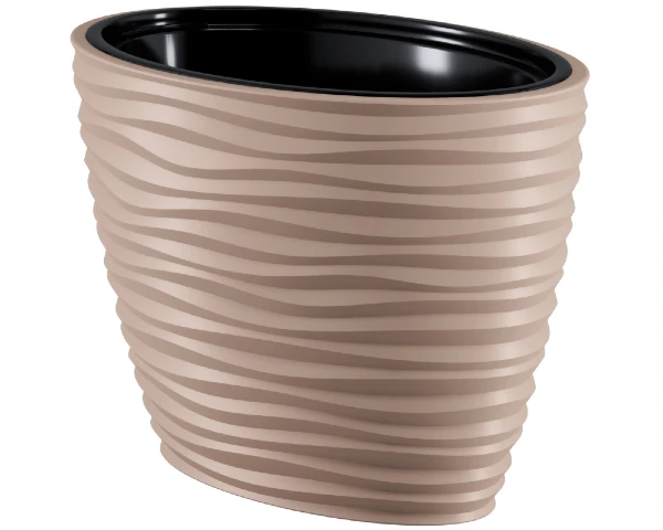 Beżowa donica o kształcie elipsy Form Plastic Sahara Dunes o długości 59,2 cm z poziomymi żłobieniami