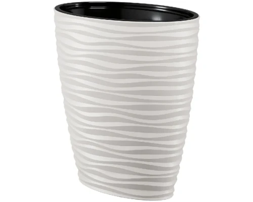 Wysoka biała donica elipsa Form Plastic Sahara Dunes o długości 59,2 cm z dekoracyjną strukturą piaszczystych fal.