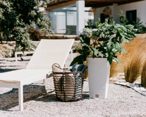 Donica wysoka Furu Square aranzacja w ogrodzie