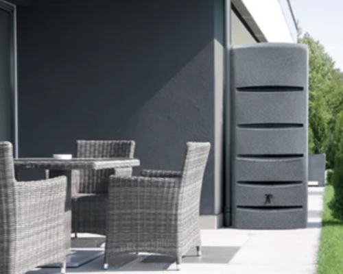 ozdobny zbiornik na deszczowke prosperplast arves tower aranzacja