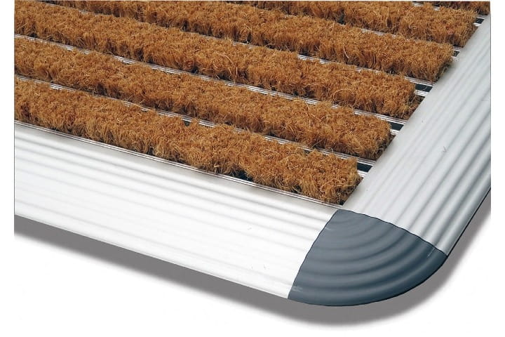 zdjęcie najazdu wycieraczki master